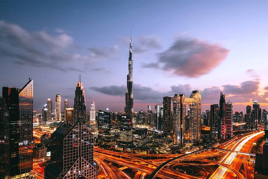 10-reasons-dubai-roads-are-the-best-ability-rent-a-car